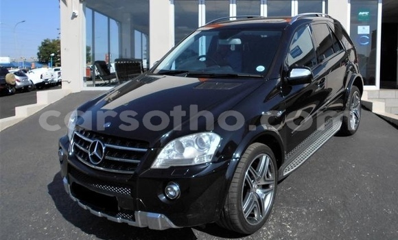 Sayi Na hannu Mercedes-Benz ML–Class Black Mota in Hlotse a Leribe Sayi Na hannu Mercedes-Benz ML–Class Black Mota in Hlotse a Leribe