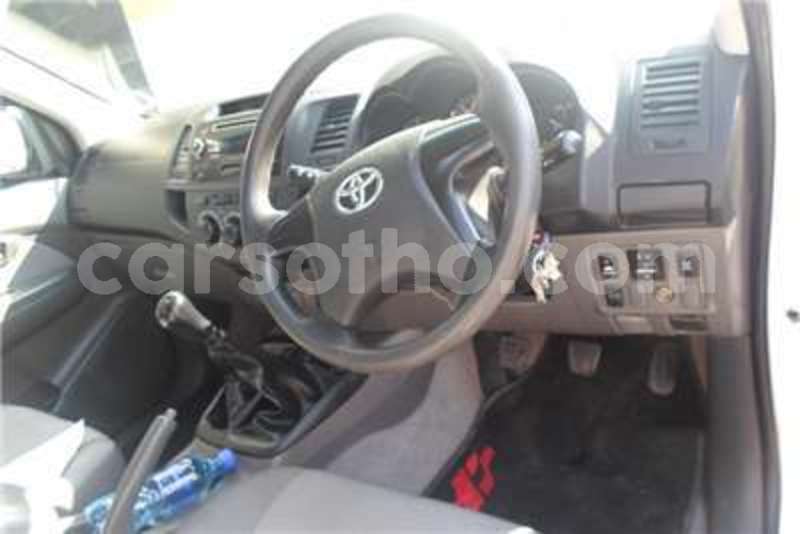 Big with watermark toyota hilux single cab hilux 2 5 d4d p u s c 2013 id 58636023 type main