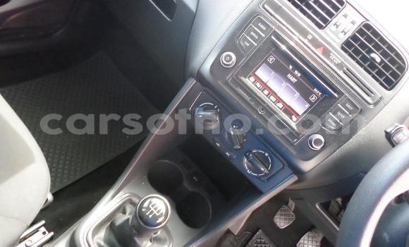 اشتري مستعمل Volkswagen Polo Red سيارة في Hlotse في Leribe اشتري مستعمل Volkswagen Polo Red سيارة في Hlotse في Leribe