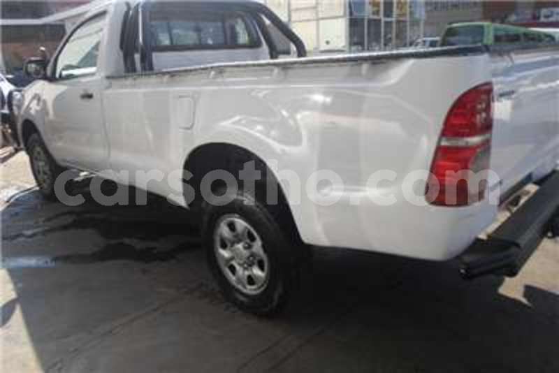 Big with watermark toyota hilux single cab hilux 2 5 d4d p u s c 2013 id 58636024 type main