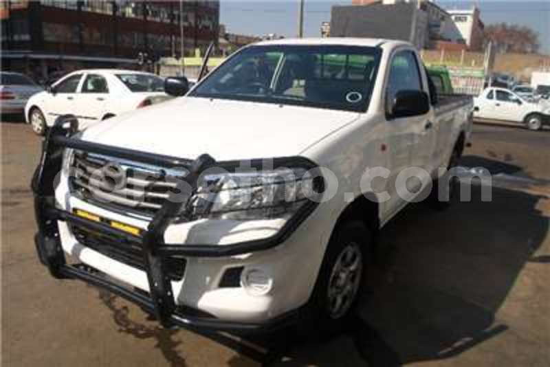 Big with watermark toyota hilux single cab hilux 2 5 d4d p u s c 2013 id 58636027 type main