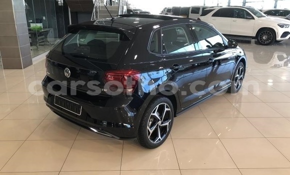 Sayi Na hannu Volkswagen Polo Black Mota in Butha–Buthe a Thaba-Tseka Sayi Na hannu Volkswagen Polo Black Mota in Butha–Buthe a Thaba-Tseka