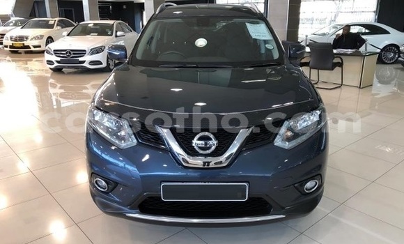 Sayi Na hannu Nissan X–Trail Blue Mota in Maseru a Maseru Sayi Na hannu Nissan X–Trail Blue Mota in Maseru a Maseru