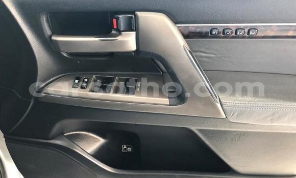 اشتري مستعمل Toyota Land Cruiser Silver سيارة في Maseru في Maseru اشتري مستعمل Toyota Land Cruiser Silver سيارة في Maseru في Maseru