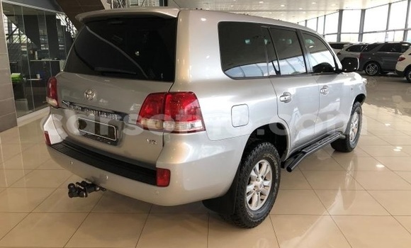 اشتري مستعمل Toyota Land Cruiser Silver سيارة في Maseru في Maseru اشتري مستعمل Toyota Land Cruiser Silver سيارة في Maseru في Maseru