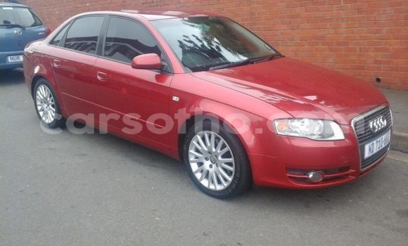 Sayi Na hannu Audi A4 Red Mota in Maseru a Maseru Sayi Na hannu Audi A4 Red Mota in Maseru a Maseru