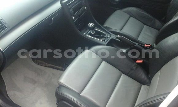 Sayi Na hannu Audi A4 Red Mota in Maseru a Maseru Sayi Na hannu Audi A4 Red Mota in Maseru a Maseru