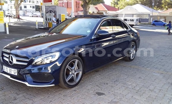 Acheter Occasion Voiture Mercedes-Benz C-klasse AMG Bleu à Butha–Buthe, Thaba-Tseka Acheter Occasion Voiture Mercedes-Benz C-klasse AMG Bleu à Butha–Buthe, Thaba-Tseka
