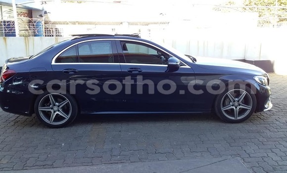 Acheter Occasion Voiture Mercedes-Benz C-klasse AMG Bleu à Butha–Buthe, Thaba-Tseka Acheter Occasion Voiture Mercedes-Benz C-klasse AMG Bleu à Butha–Buthe, Thaba-Tseka
