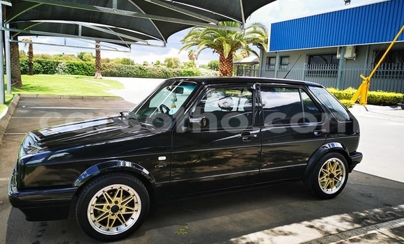 Acheter Occasion Voiture Volkswagen Golf Noir à Butha–Buthe, Thaba-Tseka Acheter Occasion Voiture Volkswagen Golf Noir à Butha–Buthe, Thaba-Tseka