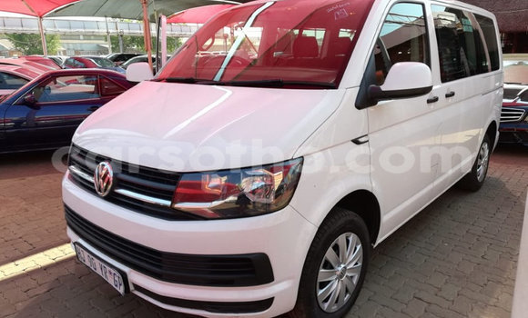 اشتري مستعمل Volkswagen Caravelle White سيارة في Butha–Buthe في Thaba-Tseka اشتري مستعمل Volkswagen Caravelle White سيارة في Butha–Buthe في Thaba-Tseka