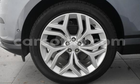 Sayi Na hannu Land Rover Range Rover Velar Blue Mota in Maseru a Maseru Sayi Na hannu Land Rover Range Rover Velar Blue Mota in Maseru a Maseru