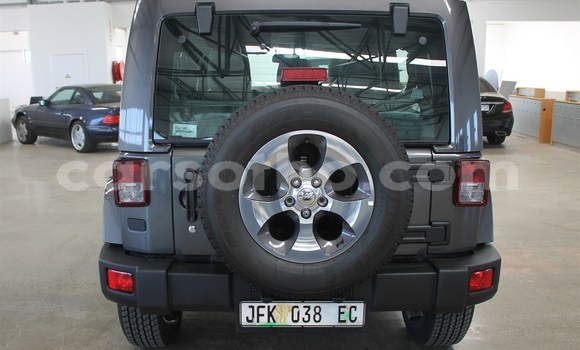 Sayi Na hannu Jeep Wrangler Black Mota in Roma a Maseru Sayi Na hannu Jeep Wrangler Black Mota in Roma a Maseru