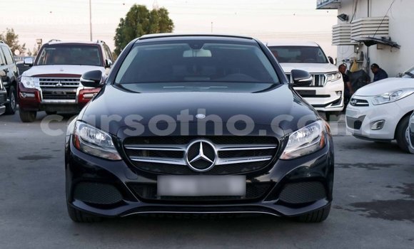 Sayi Imported Mercedes-Benz 190 Black Mota in Import - Dubai a Maseru Sayi Imported Mercedes-Benz 190 Black Mota in Import - Dubai a Maseru