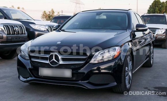 Sayi Imported Mercedes-Benz 190 Black Mota in Import - Dubai a Maseru Sayi Imported Mercedes-Benz 190 Black Mota in Import - Dubai a Maseru