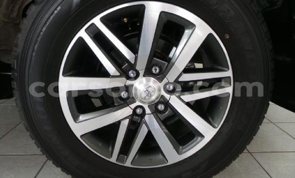 اشتري مستعمل Toyota Fortuner White سيارة في Roma في Maseru اشتري مستعمل Toyota Fortuner White سيارة في Roma في Maseru
