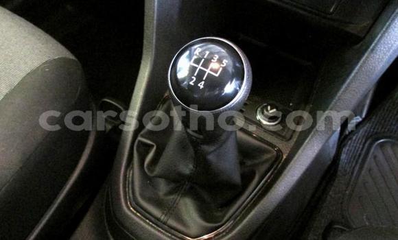 اشتري مستعمل Volkswagen Caddy White سيارة في Thaba–Tseka في Mafeteng اشتري مستعمل Volkswagen Caddy White سيارة في Thaba–Tseka في Mafeteng