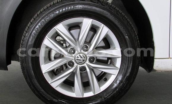 اشتري مستعمل Volkswagen Caddy White سيارة في Thaba–Tseka في Mafeteng اشتري مستعمل Volkswagen Caddy White سيارة في Thaba–Tseka في Mafeteng