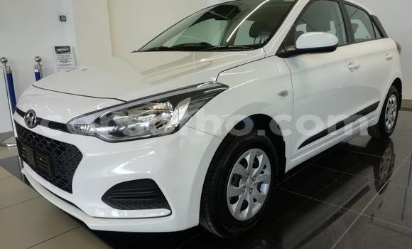 Sayi Na hannu Hyundai i20 White Mota in Maputsoa a Leribe Sayi Na hannu Hyundai i20 White Mota in Maputsoa a Leribe