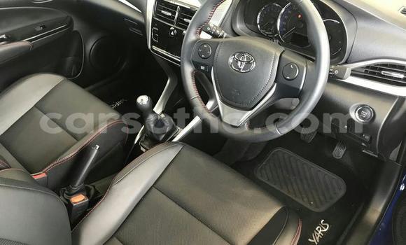 اشتري مستعمل Toyota Yaris Blue سيارة في Roma في Maseru اشتري مستعمل Toyota Yaris Blue سيارة في Roma في Maseru
