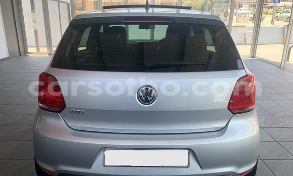 Acheter Occasion Voiture Volkswagen Polo GTI Gris à Hlotse, Leribe Acheter Occasion Voiture Volkswagen Polo GTI Gris à Hlotse, Leribe