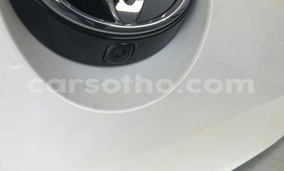 Sayi Na hannu Toyota Corolla White Mota in Maseru a Maseru Sayi Na hannu Toyota Corolla White Mota in Maseru a Maseru