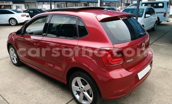 اشتري مستعمل Volkswagen Polo Red سيارة في Hlotse في Leribe اشتري مستعمل Volkswagen Polo Red سيارة في Hlotse في Leribe