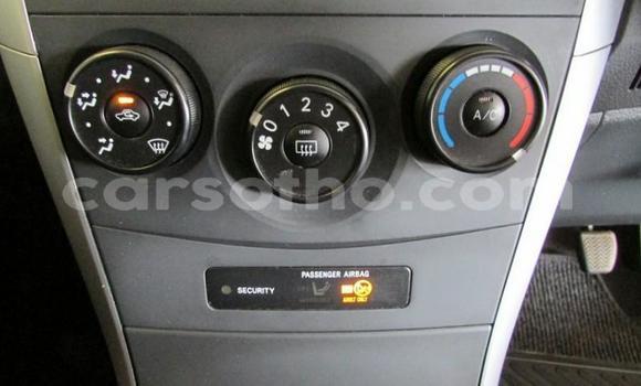 Sayi Na hannu Toyota Corolla White Mota in Maseru a Maseru Sayi Na hannu Toyota Corolla White Mota in Maseru a Maseru