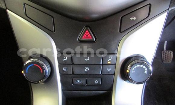 Sayi Na hannu Chevrolet Cruze White Mota in Thaba–Tseka a Mafeteng Sayi Na hannu Chevrolet Cruze White Mota in Thaba–Tseka a Mafeteng