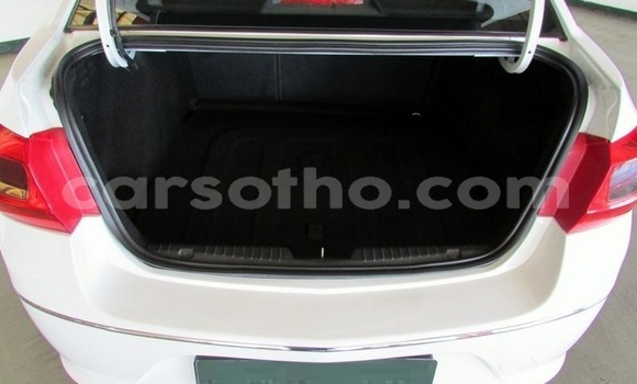 Sayi Na hannu Chevrolet Cruze White Mota in Thaba–Tseka a Mafeteng Sayi Na hannu Chevrolet Cruze White Mota in Thaba–Tseka a Mafeteng