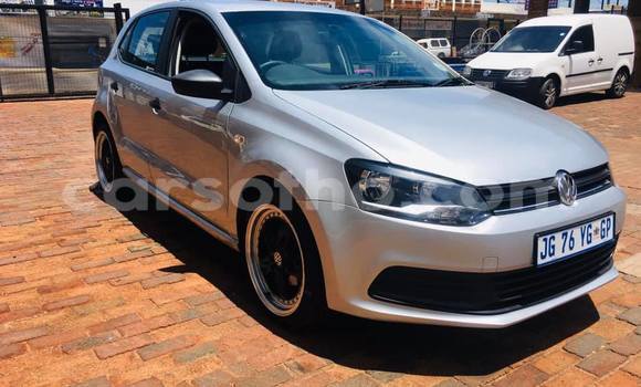 Sayi Na hannu Volkswagen Polo Silver Mota in Butha–Buthe a Thaba-Tseka Sayi Na hannu Volkswagen Polo Silver Mota in Butha–Buthe a Thaba-Tseka