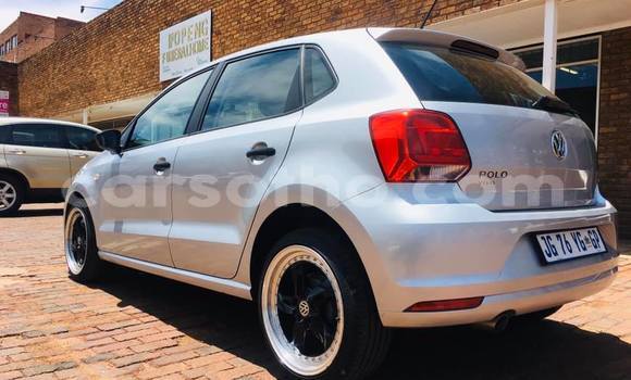 Sayi Na hannu Volkswagen Polo Silver Mota in Butha–Buthe a Thaba-Tseka Sayi Na hannu Volkswagen Polo Silver Mota in Butha–Buthe a Thaba-Tseka