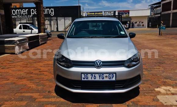 Sayi Na hannu Volkswagen Polo Silver Mota in Butha–Buthe a Thaba-Tseka Sayi Na hannu Volkswagen Polo Silver Mota in Butha–Buthe a Thaba-Tseka