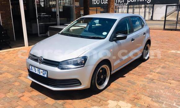 Sayi Na hannu Volkswagen Polo Silver Mota in Butha–Buthe a Thaba-Tseka Sayi Na hannu Volkswagen Polo Silver Mota in Butha–Buthe a Thaba-Tseka