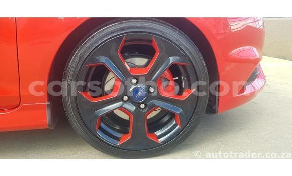 اشتري مستعمل Ford Fiesta ST Red سيارة في Maputsoa في Leribe اشتري مستعمل Ford Fiesta ST Red سيارة في Maputsoa في Leribe
