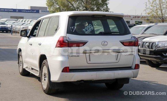 اشتري Imported Lexus LX White سيارة في Import - Dubai في Maseru اشتري Imported Lexus LX White سيارة في Import - Dubai في Maseru