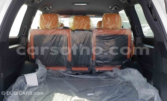 اشتري Imported Lexus LX White سيارة في Import - Dubai في Maseru اشتري Imported Lexus LX White سيارة في Import - Dubai في Maseru