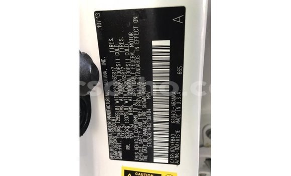 Buy Import Toyota Highlander White Car in Import - Dubai in Maseru Buy Import Toyota Highlander White Car in Import - Dubai in Maseru