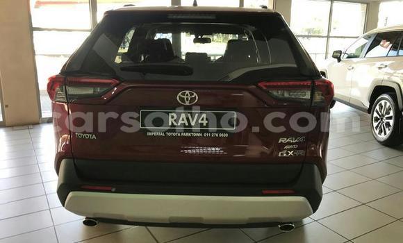 Sayi Na hannu Toyota RAV4 Red Mota in Mafeteng a Mafeteng Sayi Na hannu Toyota RAV4 Red Mota in Mafeteng a Mafeteng
