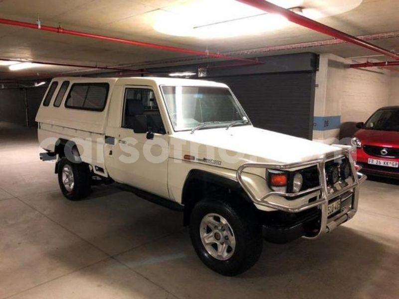 Big with watermark toyota land cruiser maseru maseru 14571