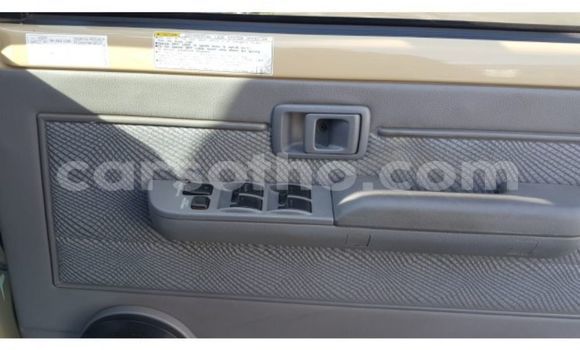 Buy Used Toyota Land Cruiser White Car in Maseru in Maseru Buy Used Toyota Land Cruiser White Car in Maseru in Maseru