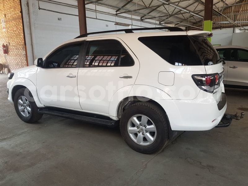 Big with watermark toyota fortuner maseru maseru 14575