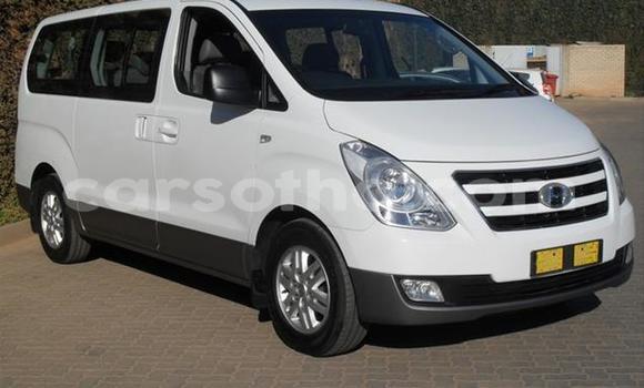 Medium with watermark hyundai h1 maseru maseru 14577