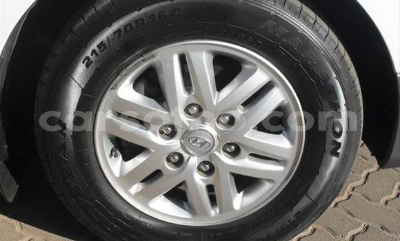 Acheter Occasion Voiture Hyundai H1 Blanc à Maseru, Maseru Acheter Occasion Voiture Hyundai H1 Blanc à Maseru, Maseru