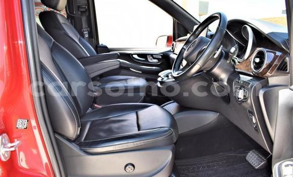 Sayi Na hannu Mercedes-Benz V-klasse Red Mota in Hlotse a Leribe Sayi Na hannu Mercedes-Benz V-klasse Red Mota in Hlotse a Leribe