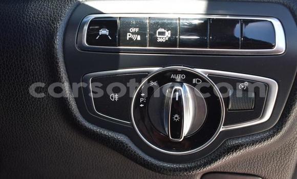 Sayi Na hannu Mercedes-Benz V-klasse Red Mota in Hlotse a Leribe Sayi Na hannu Mercedes-Benz V-klasse Red Mota in Hlotse a Leribe