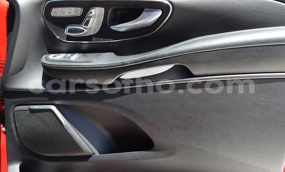 Sayi Na hannu Mercedes-Benz V-klasse Red Mota in Hlotse a Leribe Sayi Na hannu Mercedes-Benz V-klasse Red Mota in Hlotse a Leribe