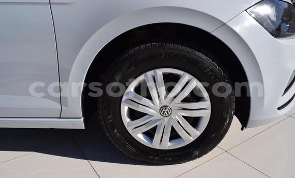 اشتري مستعمل Volkswagen Polo White سيارة في Hlotse في Leribe اشتري مستعمل Volkswagen Polo White سيارة في Hlotse في Leribe