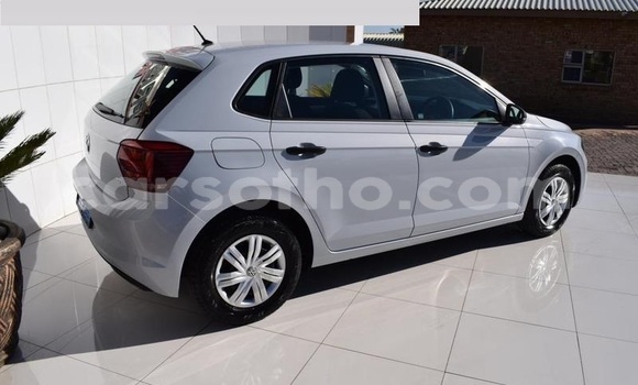 اشتري مستعمل Volkswagen Polo White سيارة في Hlotse في Leribe اشتري مستعمل Volkswagen Polo White سيارة في Hlotse في Leribe