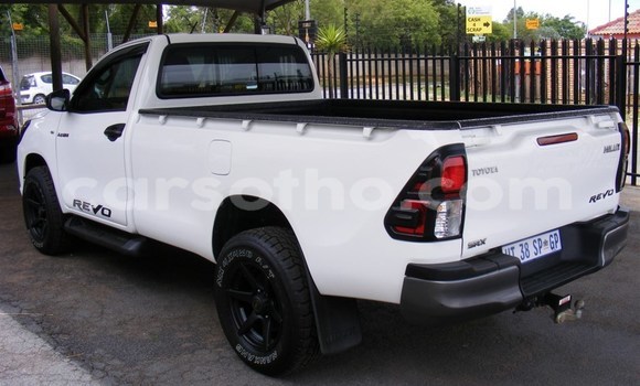 اشتري مستعمل Toyota Hilux White سيارة في Butha–Buthe في Thaba-Tseka اشتري مستعمل Toyota Hilux White سيارة في Butha–Buthe في Thaba-Tseka